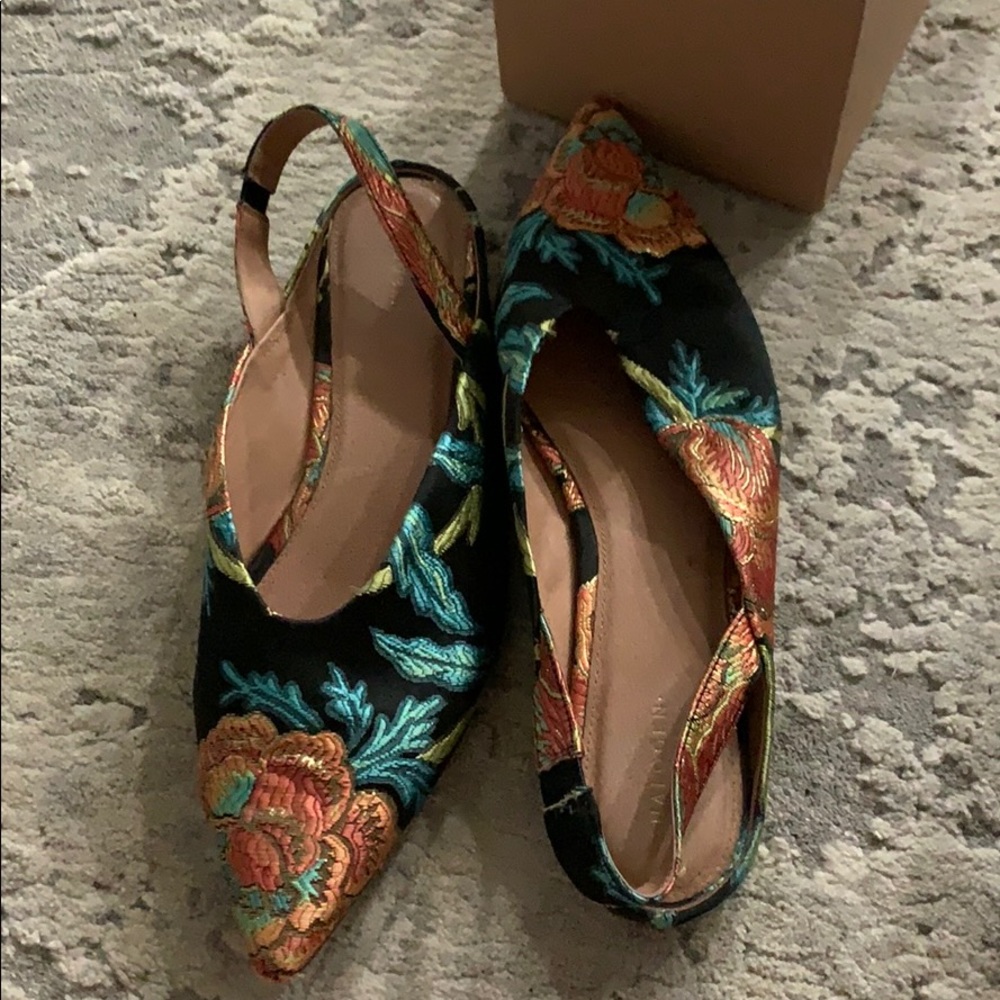 Halogen Flats